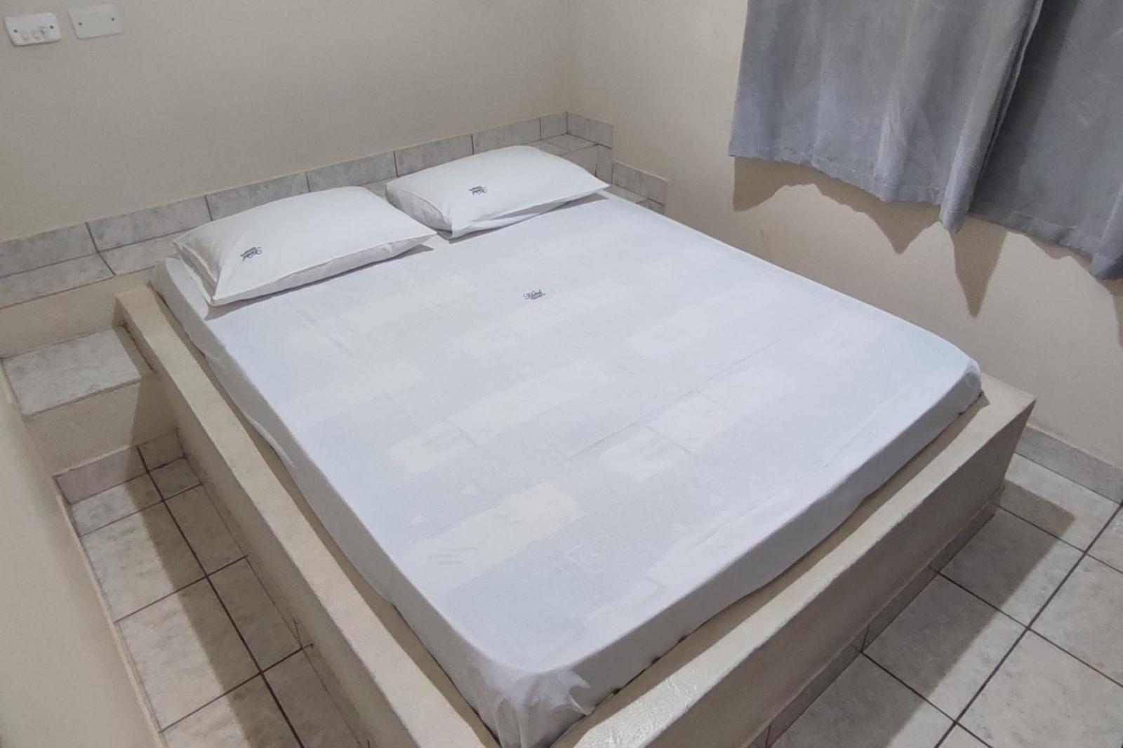 Hotel Gringos Londrina Luaran gambar